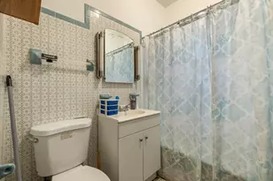 3031 N Davlin Ct, Chicago, IL 60618 - Photo 9