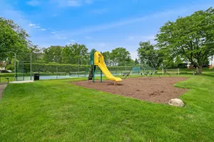 21 Kyle Ct, Willowbrook, IL 60527 - Photo 33