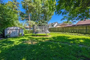 291 3rd St, Wheeling, IL 60090 - Photo 27