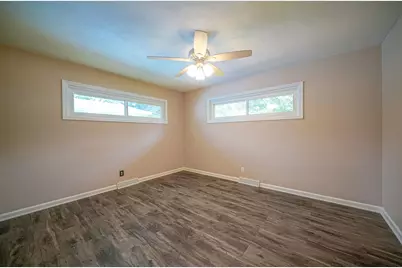 507 W 1st Street, Mount Morris, IL 61054 - Photo 11