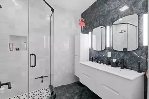 1245 W George St, Chicago, IL 60657 - Photo 15