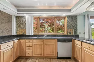 1191 Hunters Ln, Libertyville, IL 60048 - Photo 11
