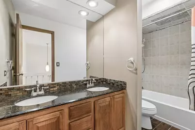 1191 Hunters Lane, Libertyville, IL 60048 - Photo 35
