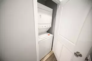 2711 W Polk St, Chicago, IL 60612 - Photo 15