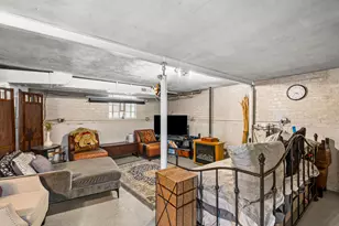 136 Callan Ave, Evanston, IL 60202 - Photo 15
