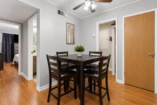 11036 S Kilpatrick Ave, Oak Lawn, IL 60453 - Photo 5