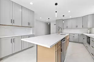 2830 W Summerdale Ave, Chicago, IL 60625 - Photo 19