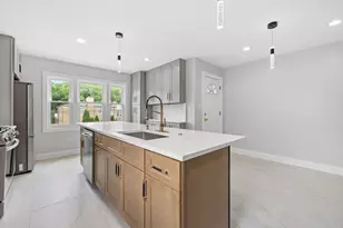 2830 W Summerdale Ave, Chicago, IL 60625 - Photo 13