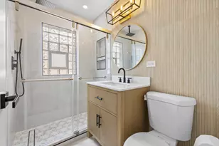 2830 W Summerdale Ave, Chicago, IL 60625 - Photo 13