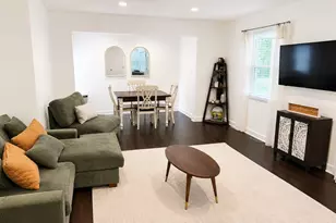 1225 Ash St, Saint Charles, IL 60174 - Photo 9