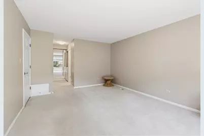 640 Old Barn Road #C, Lake Barrington, IL 60010 - Photo 17