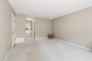 640 Old Barn Rd, Lake Barrington, IL 60010 - Photo 17