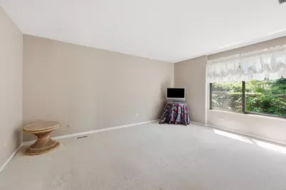 640 Old Barn Road #C, Lake Barrington, IL 60010 - Photo 15