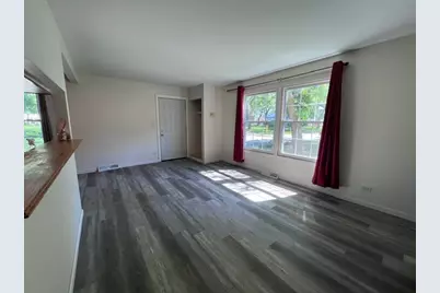 518 Darlene Lane #C, Glendale Heights, IL 60139 - Photo 3