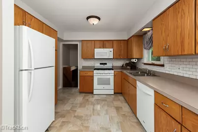 0N273 Peter Road, Winfield, IL 60190 - Photo 7