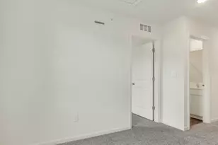 514 Yosemite Wy, Mundelein, IL 60060 - Photo 19