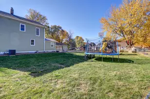 1303 Johnson Ave, Sterling, IL 61081 - Photo 35