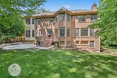 426 W Haley's Hill Court, Palatine, IL 60067 - Photo 1