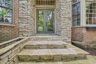 426 W Haley's Hill Court, Palatine, IL 60067 - Photo 7