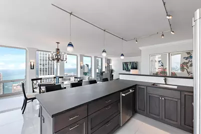 111 E Chestnut Street #53A, Chicago, IL 60611 - Photo 7