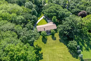 7889 Shaw Rd, Belvidere, IL 61008 - Photo 73