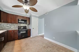 9535 S 54th Ave, Oak Lawn, IL 60453 - Photo 11
