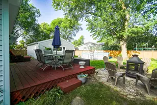 230 Fleetwood Ln, Elk Grove Village, IL 60007 - Photo 29