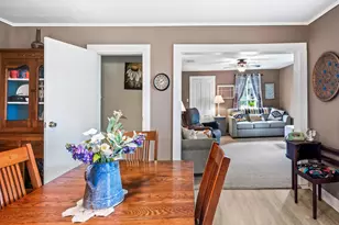 122 E Main St, Stanford, IL 61774 - Photo 9