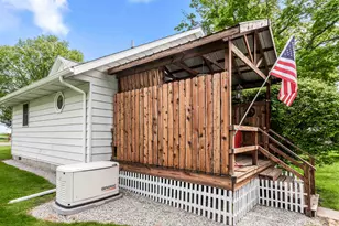 122 E Main St, Stanford, IL 61774 - Photo 23