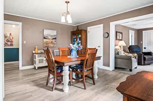 122 E Main St, Stanford, IL 61774 - Photo 7