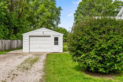 122 E Main Street, Stanford, IL 61774 - Photo 27