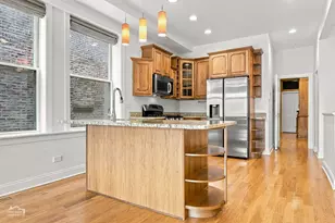 2318 W Augusta Blvd, Chicago, IL 60622 - Photo 11