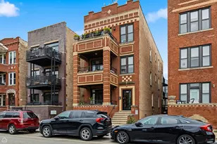 2318 W Augusta Blvd, Chicago, IL 60622 - Photo 1