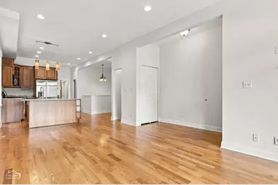2318 W Augusta Boulevard #1A, Chicago, IL 60622 - Photo 7