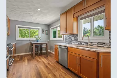 7922 Elm Avenue, Machesney Park, IL 61115 - Photo 11