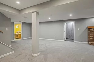 7922 Elm Ave, Machesney Park, IL 61115 - Photo 25