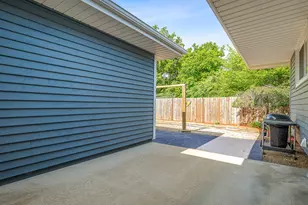 7922 Elm Ave, Machesney Park, IL 61115 - Photo 39
