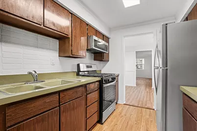828 Taylor Avenue, Aurora, IL 60506 - Photo 5