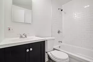 828 Taylor Ave, Aurora, IL 60506 - Photo 13