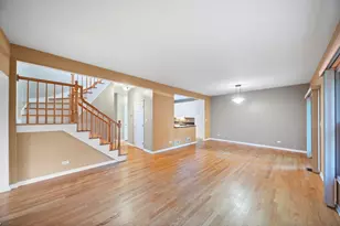 1812 Monroe Ct, Glenview, IL 60025 - Photo 3