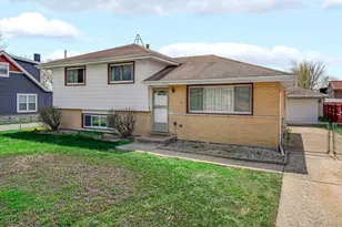 7305 W 75th St, Bridgeview, IL 60455 - Photo 1