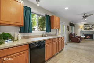 346 Thistle Dr, Bolingbrook, IL 60490 - Photo 9