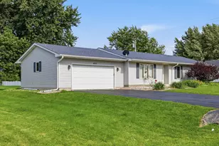 423 Wayne, Rochelle, IL 61068 - Photo 19