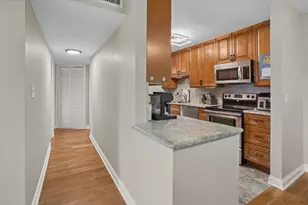[Address not provided], Des Plaines, IL 60016 - Photo 11