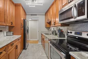 [Address not provided], Des Plaines, IL 60016 - Photo 5