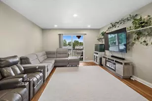 [Address not provided], Des Plaines, IL 60016 - Photo 9