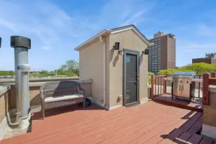 1350 W Byron St, Chicago, IL 60613 - Photo 19