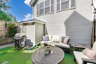 3000 N Hoyne Ave, Chicago, IL 60618 - Photo 25
