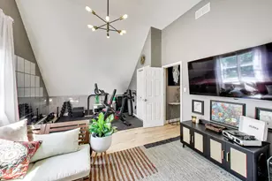 3000 N Hoyne Ave, Chicago, IL 60618 - Photo 13