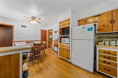 1533 S Harlem Avenue, Freeport, IL 61032 - Photo 17